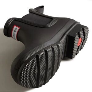 Brand new in box Short Hunter boots